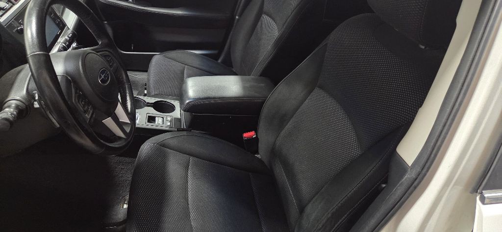 2016 Subaru Outback Image 10