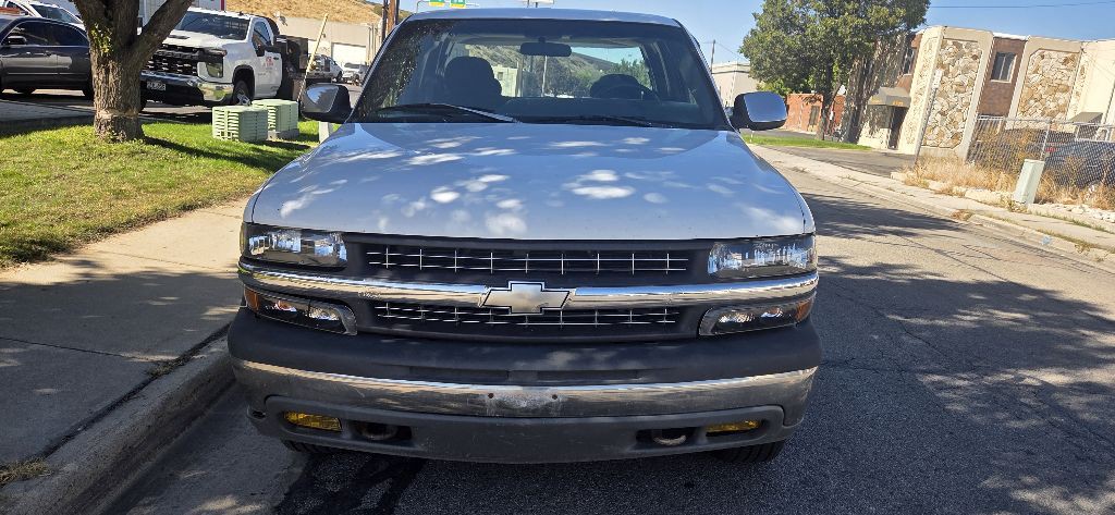 1999 Chevrolet Silverado 1500 Image 3