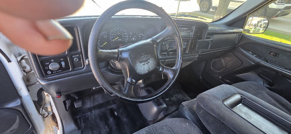 1999 Chevrolet Silverado 1500 Image 11
