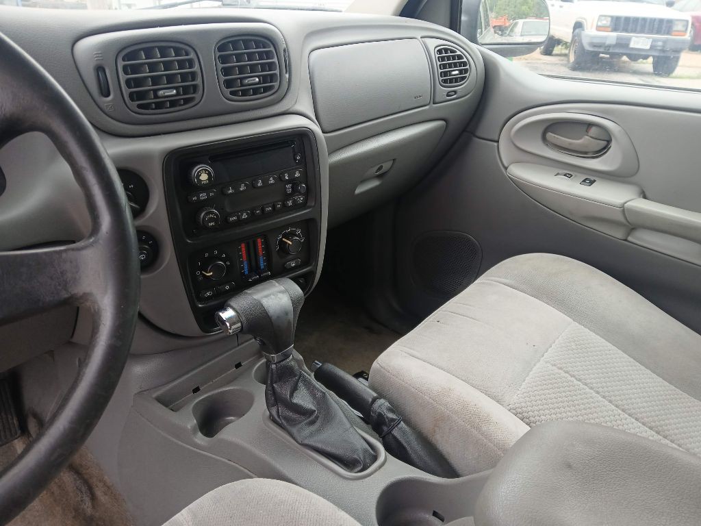 2009 Chevrolet Trailblazer Image 12