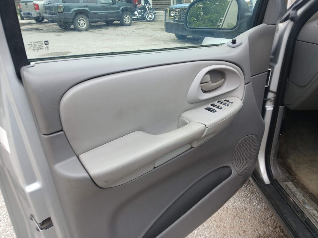 2009 Chevrolet Trailblazer Image 13