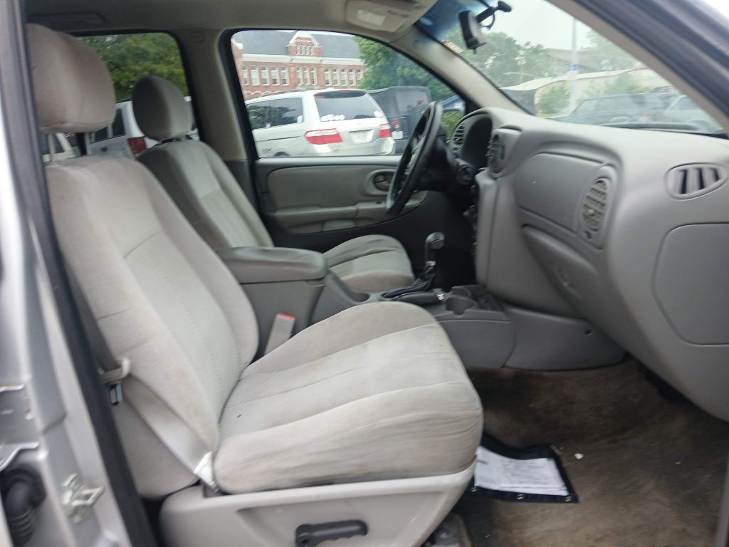 2009 Chevrolet Trailblazer Image 17