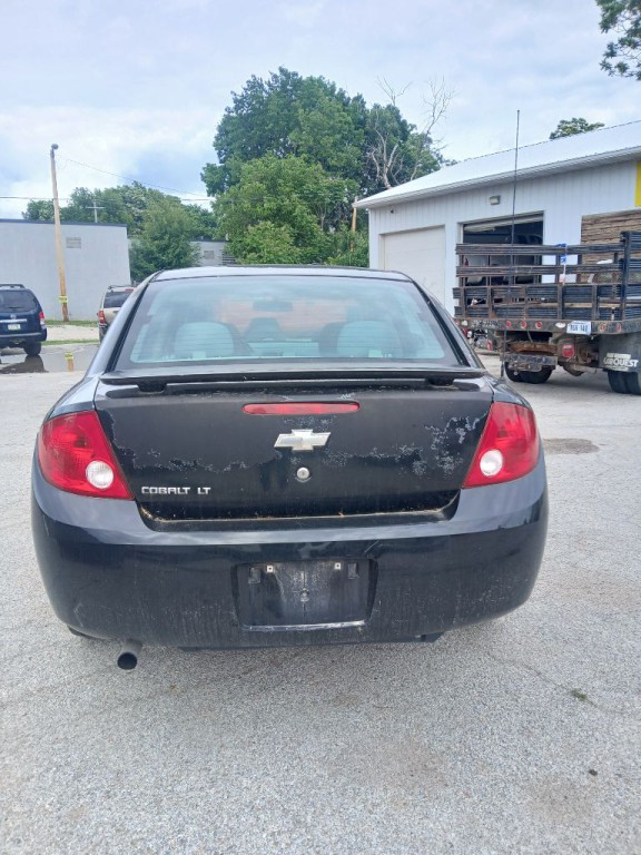 2007 Chevrolet Cobalt Image 2