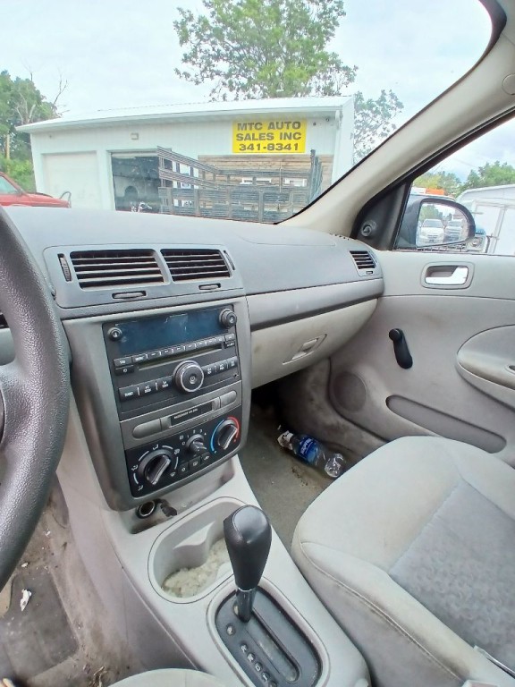 2007 Chevrolet Cobalt Image 11
