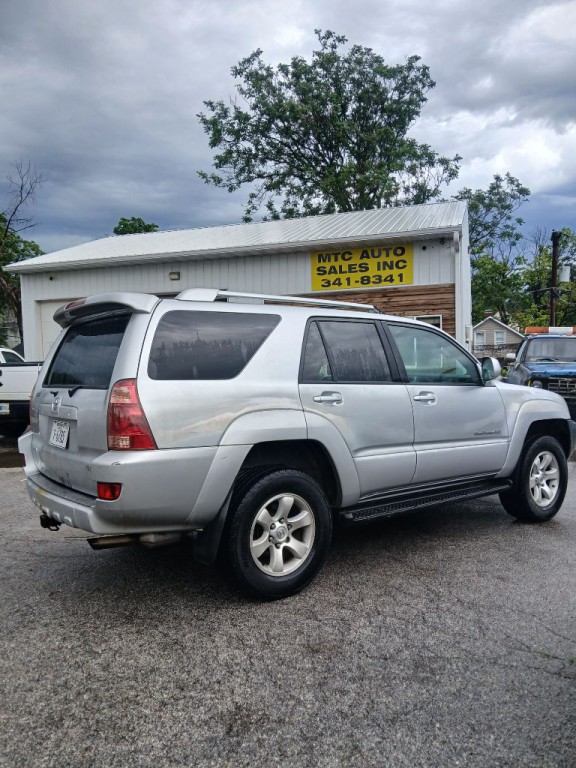 2004 Toyota 4Runner Image 4