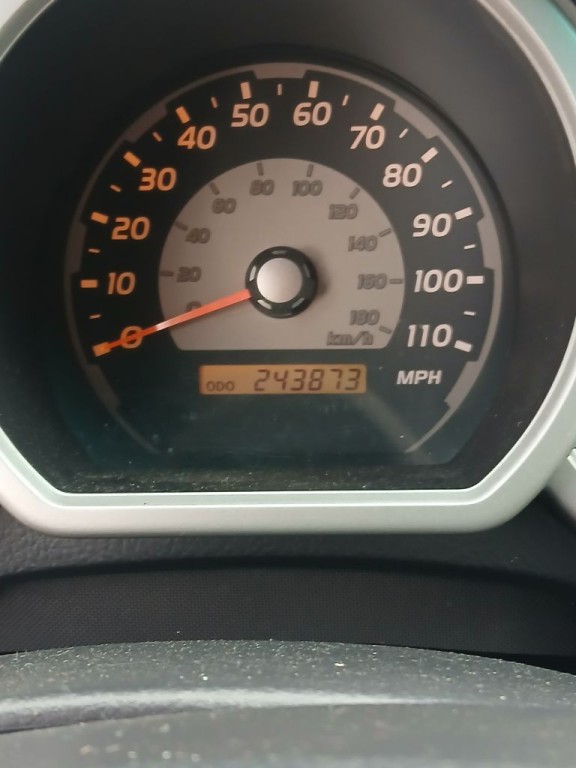 2004 Toyota 4Runner Image 5
