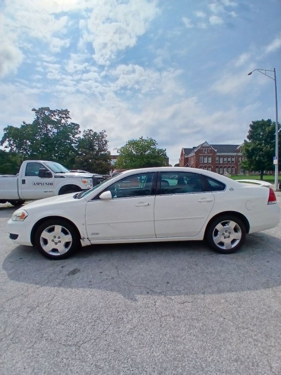 2006 Chevrolet Impala Image 1