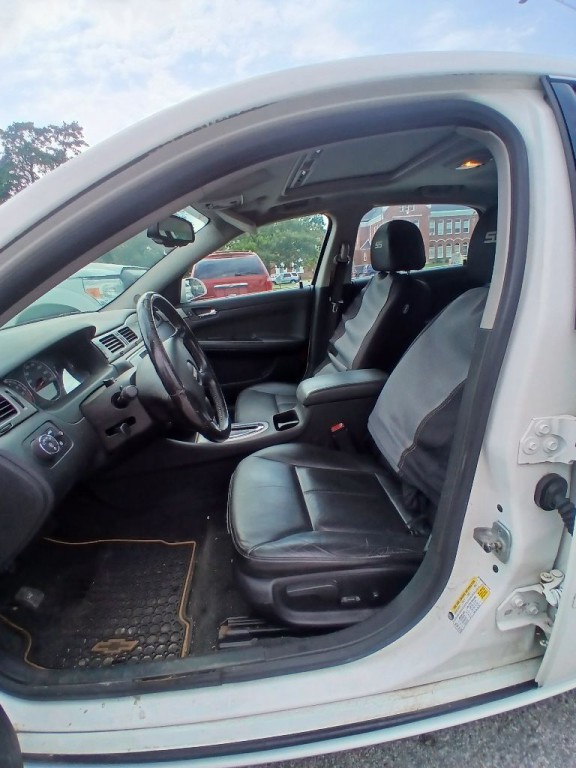 2006 Chevrolet Impala Image 8