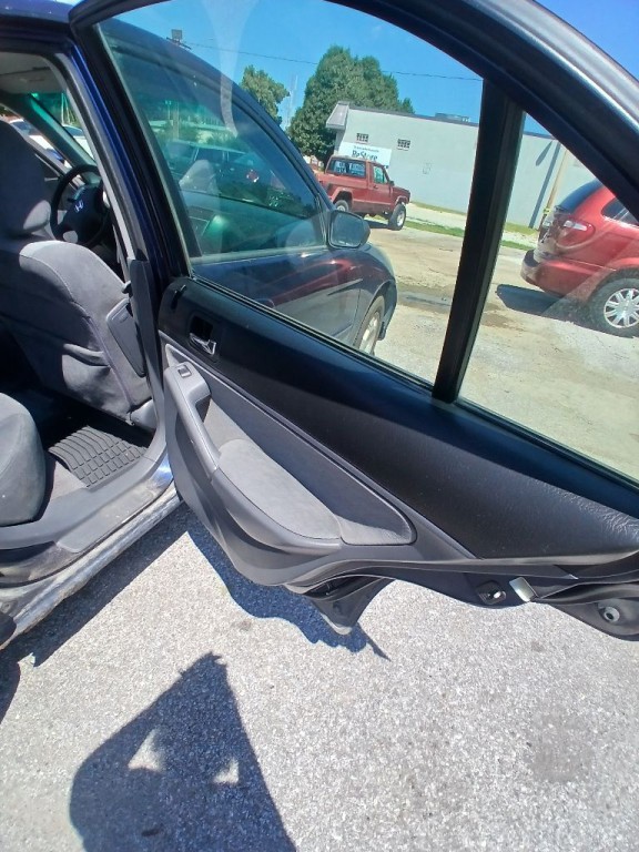 2005 Honda Civic Image 15