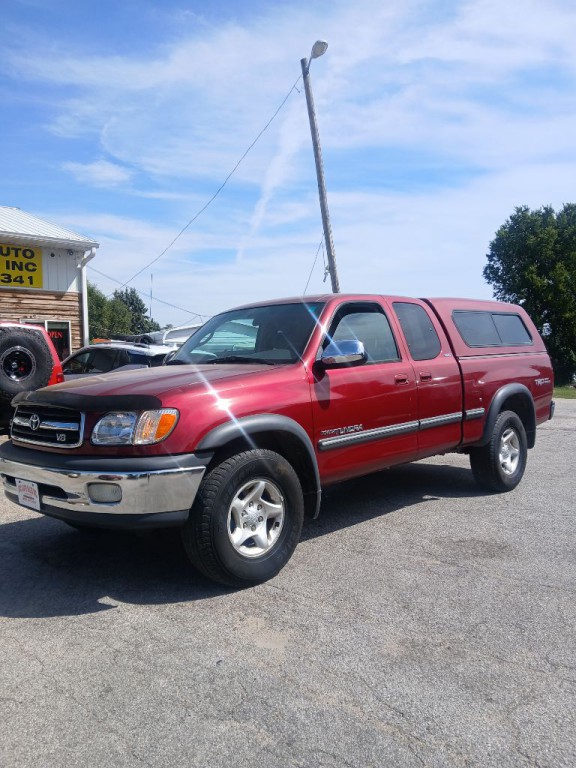 2002 Toyota Tundra Image 2