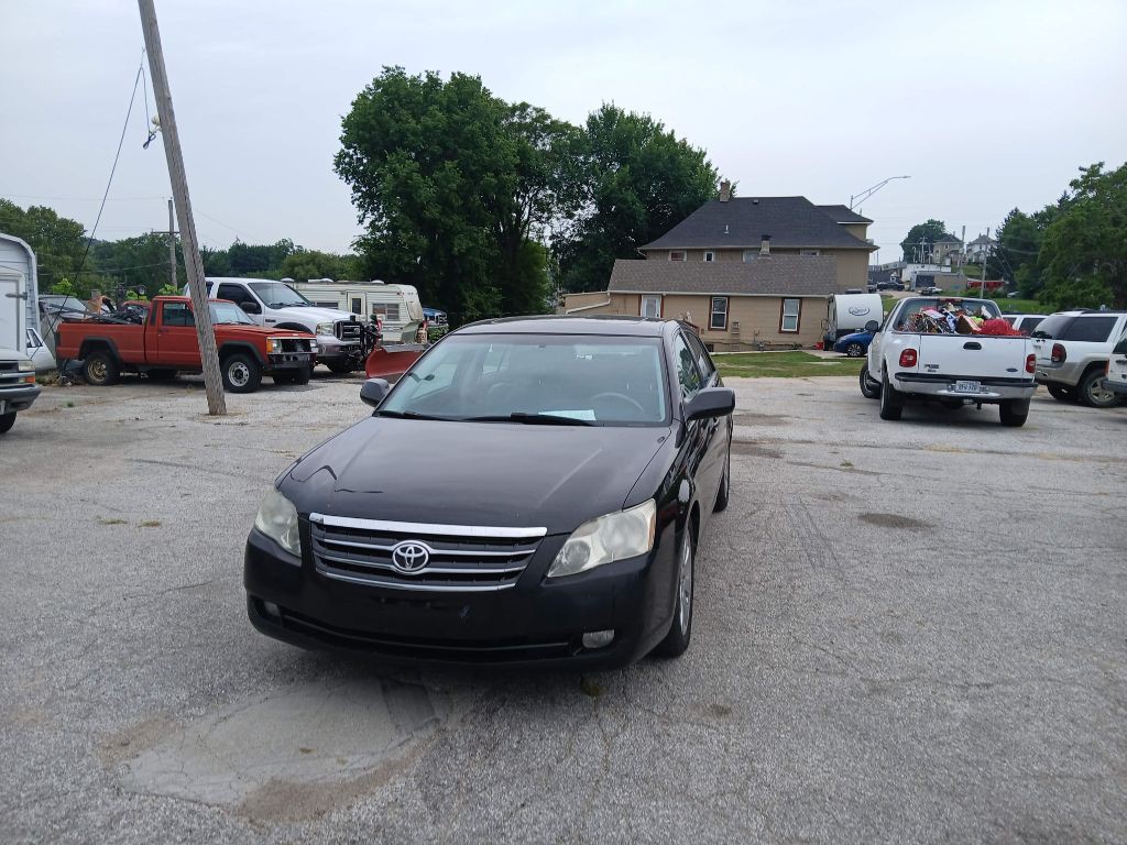 2007 Toyota Avalon Image 2