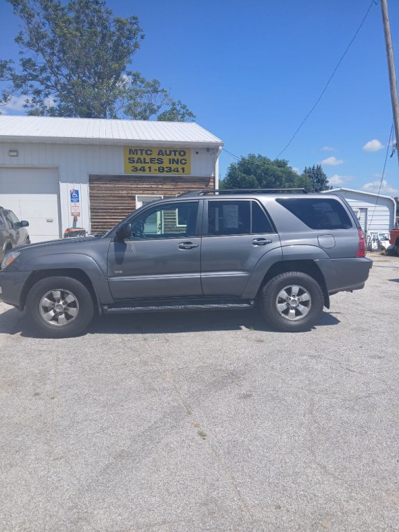 2003 Toyota 4Runner Image 2