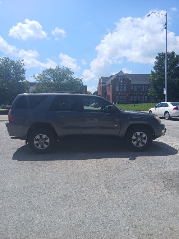 2003 Toyota 4Runner Image 4