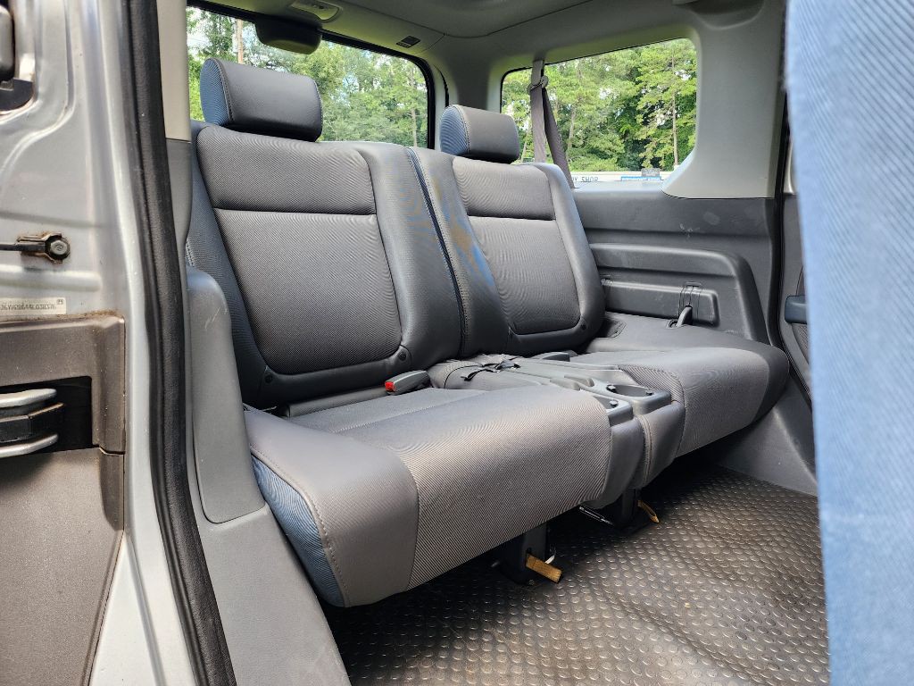 2004 Honda Element Image 17