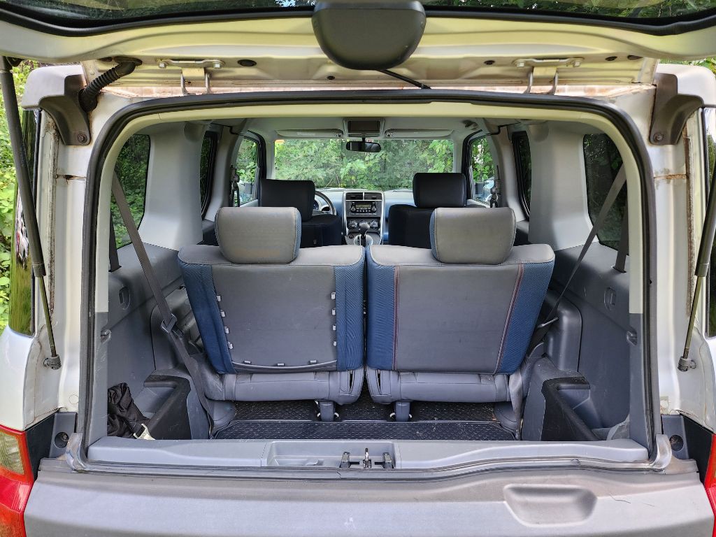 2004 Honda Element Image 20
