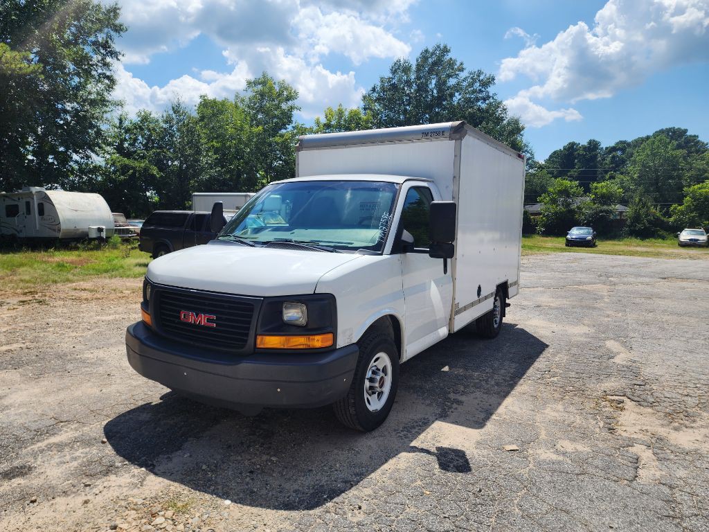 2013 GMC Savana Image 1