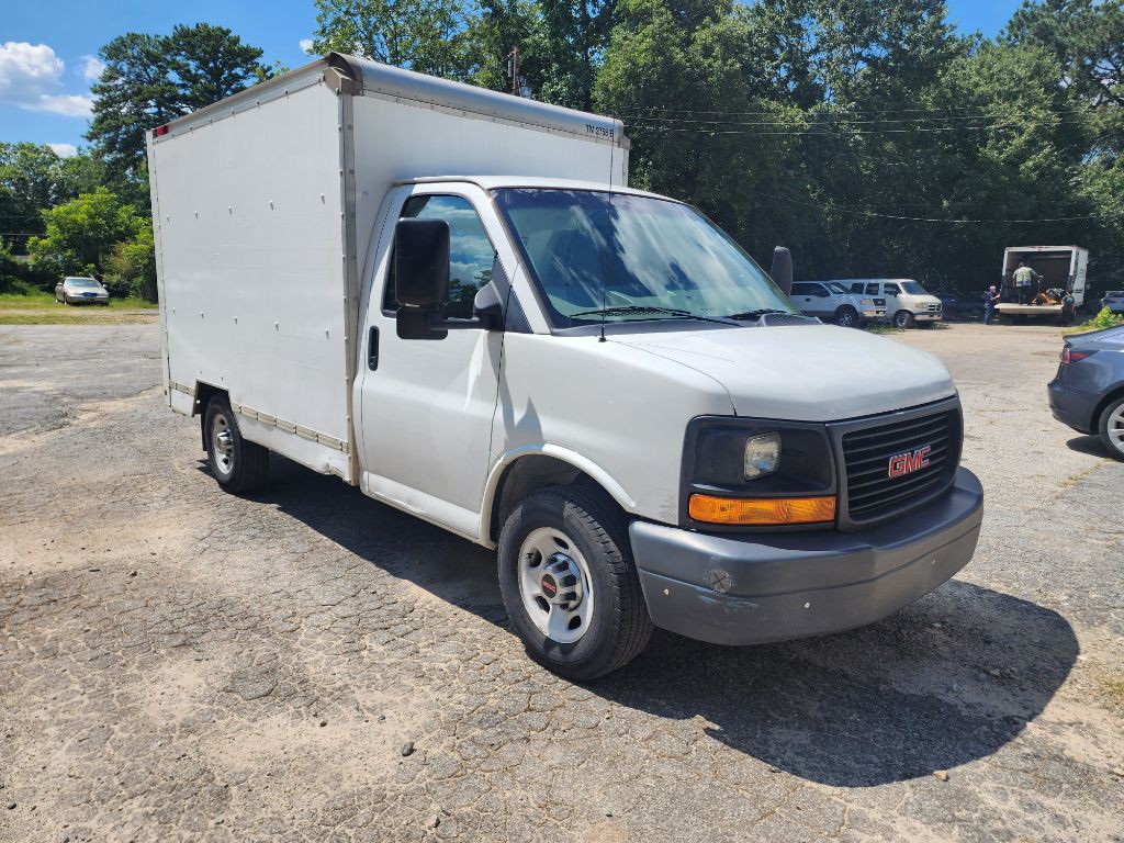 2013 GMC Savana Image 3
