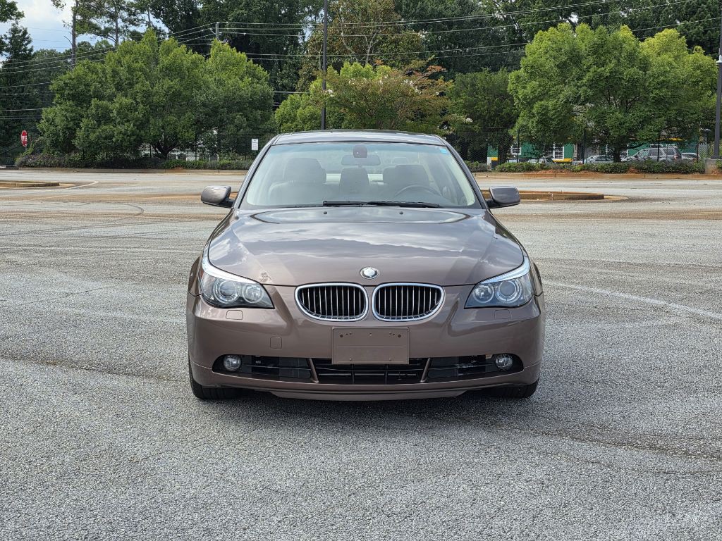 2006 BMW 5 Series Image 2