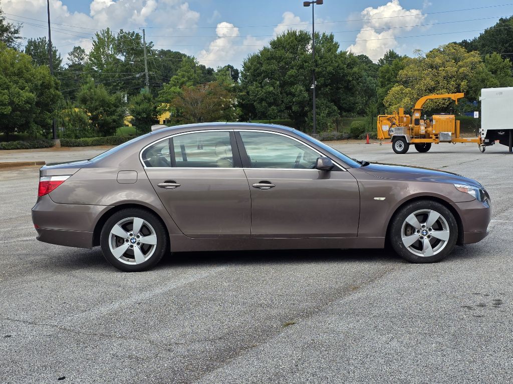 2006 BMW 5 Series Image 9