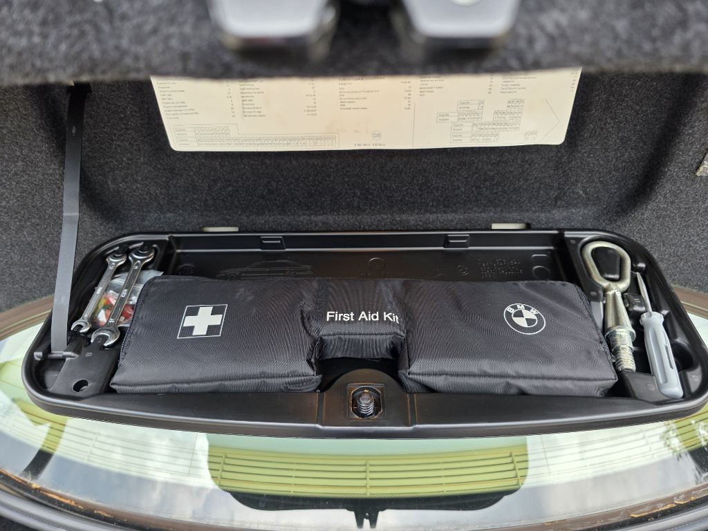 2006 BMW 5 Series Image 17