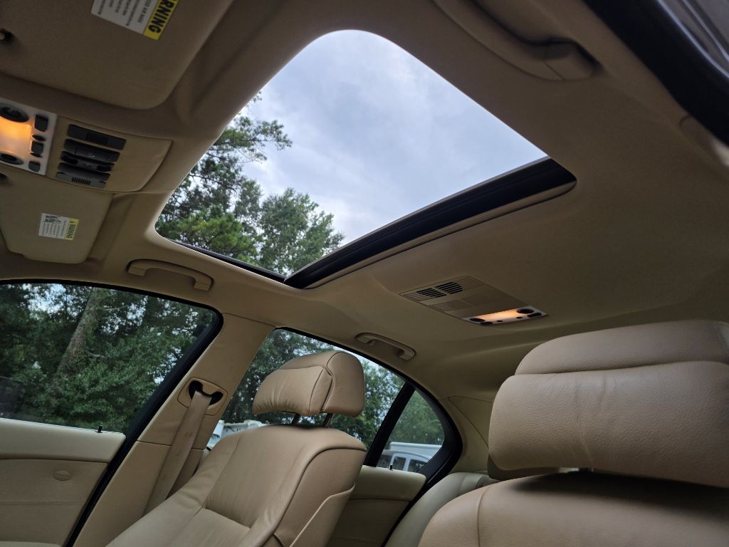 2006 BMW 5 Series Image 18