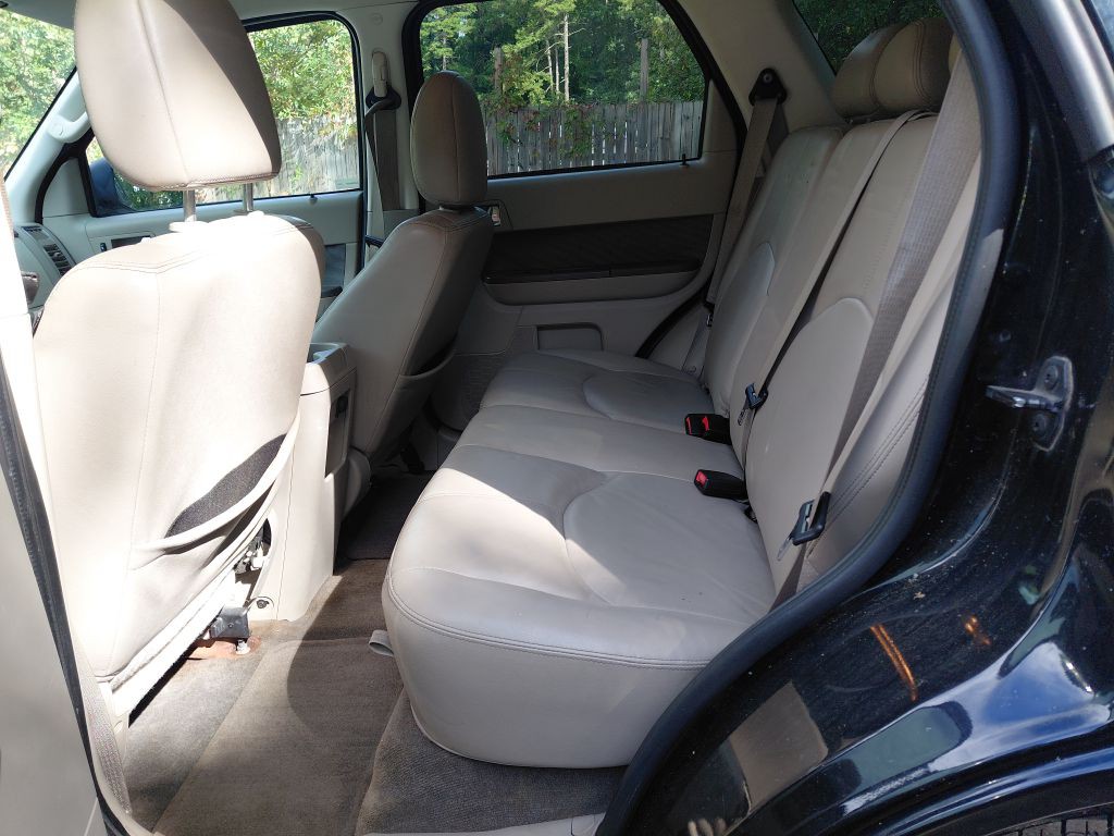 2009 Mercury Mariner Image 8