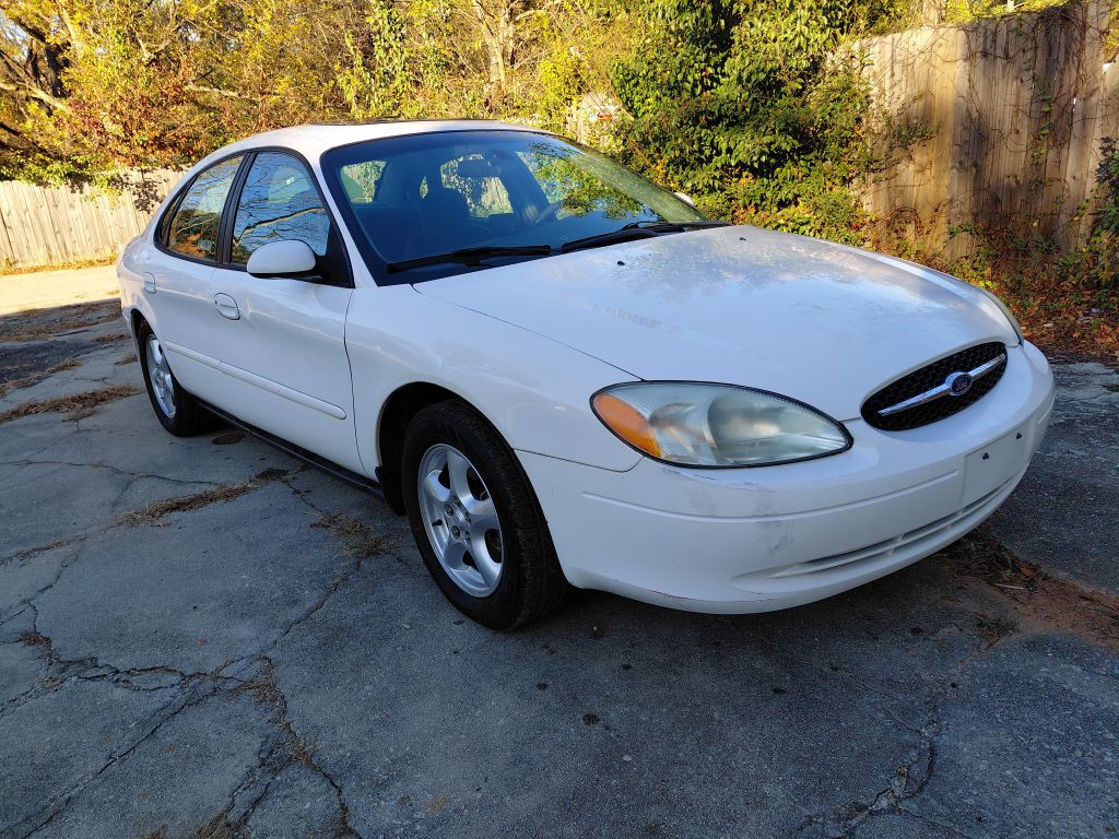 2003 Ford Taurus Image 2