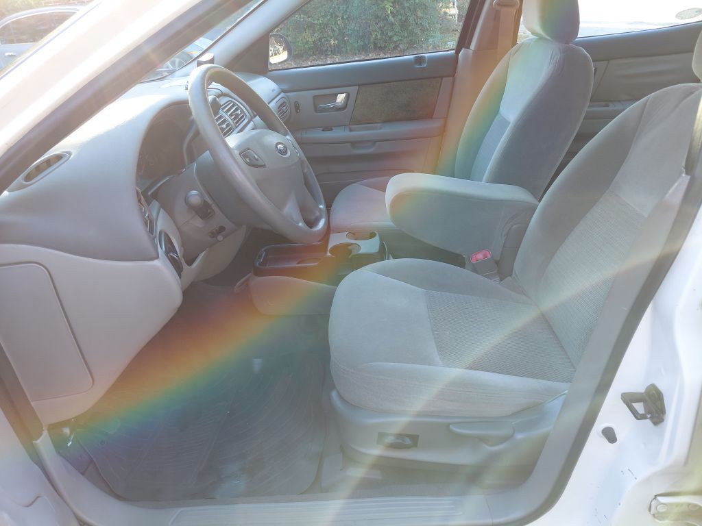 2003 Ford Taurus Image 7