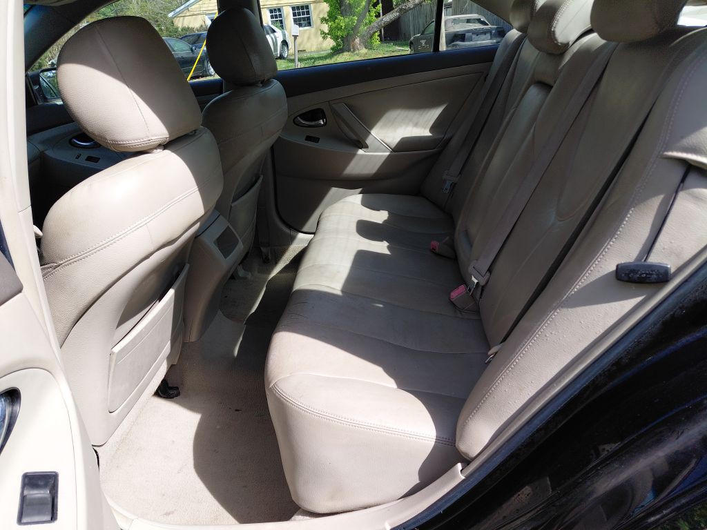 2009 Toyota Camry Image 8