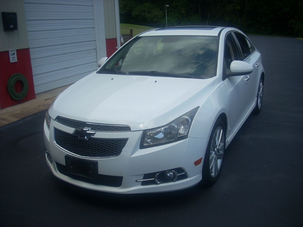 2014 Chevrolet Cruze Image 4