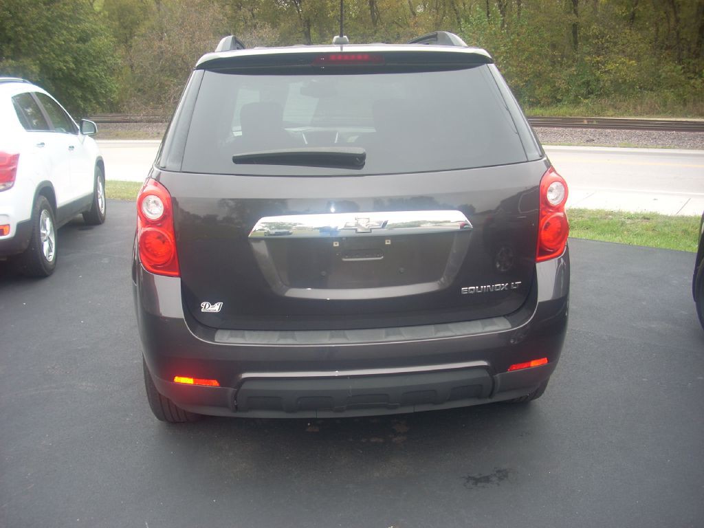 2015 Chevrolet Equinox Image 2