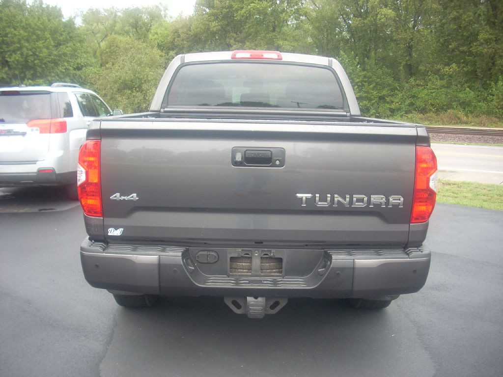 2015 Toyota Tundra Image 2
