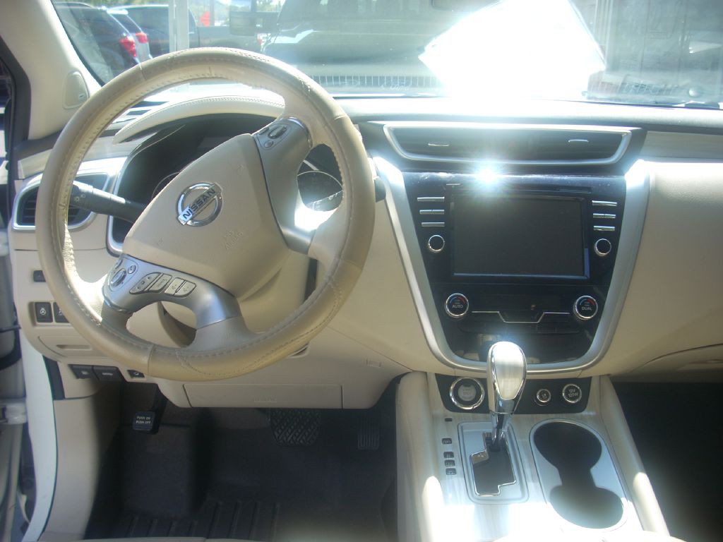 2016 Nissan Murano Image 6