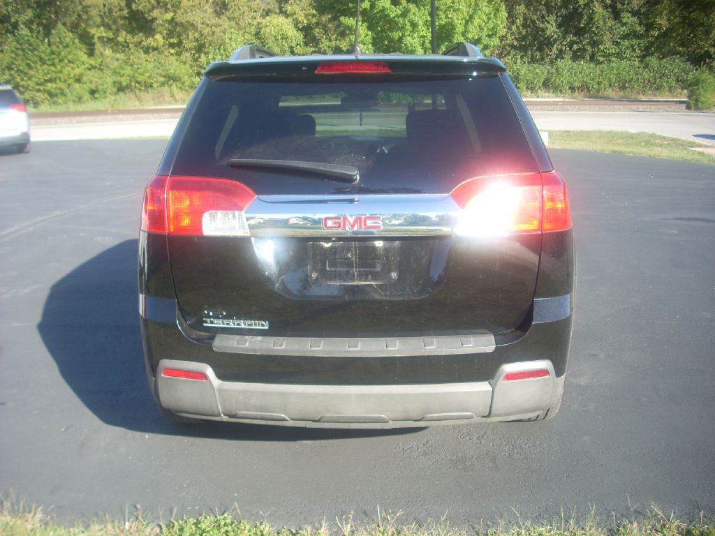 2013 GMC Terrain Image 2