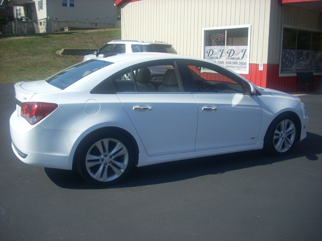 2015 Chevrolet Cruze Image 3