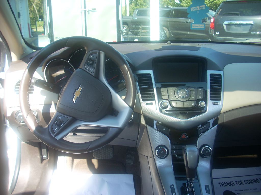 2015 Chevrolet Cruze Image 6