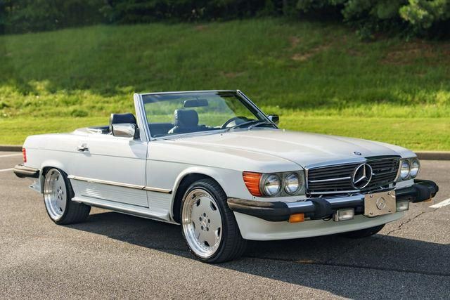 1988 Mercedes-Benz 560-Class Image 46