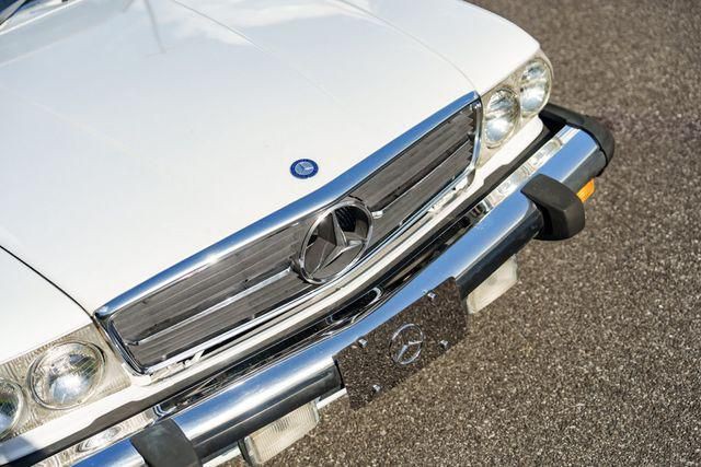 1988 Mercedes-Benz 560-Class Image 53