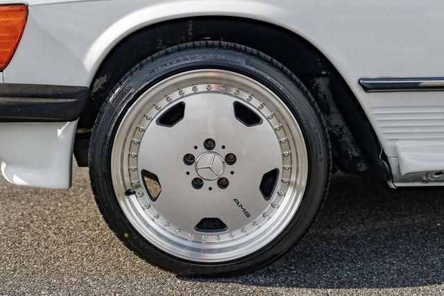 1988 Mercedes-Benz 560-Class Image 56