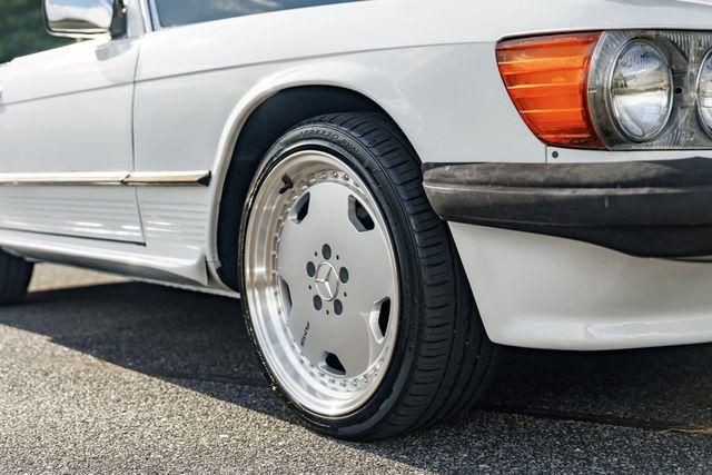 1988 Mercedes-Benz 560-Class Image 64