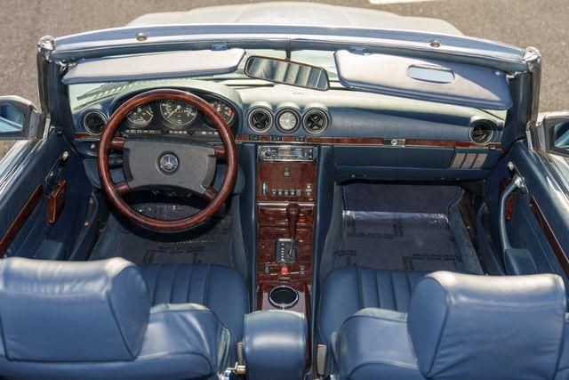 1988 Mercedes-Benz 560-Class Image 84