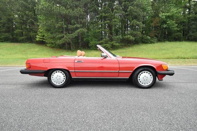 1987 Mercedes-Benz 560-Class Image 18