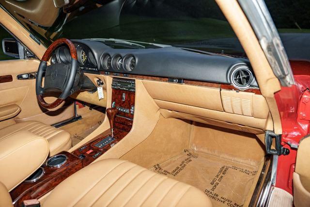 1987 Mercedes-Benz 560-Class Image 34