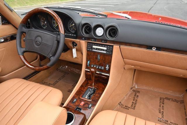 1987 Mercedes-Benz 560-Class Image 42