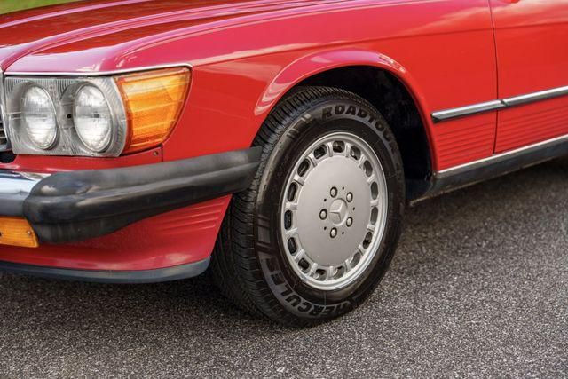 1987 Mercedes-Benz 560-Class Image 54