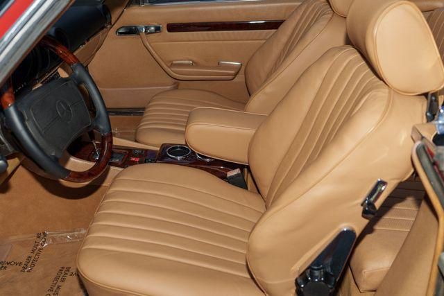 1987 Mercedes-Benz 560-Class Image 66