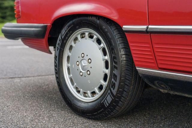 1987 Mercedes-Benz 560-Class Image 93