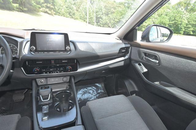 2021 Nissan Rogue Image 15