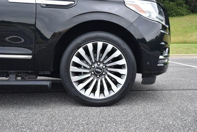 2019 Lincoln Navigator Image 20