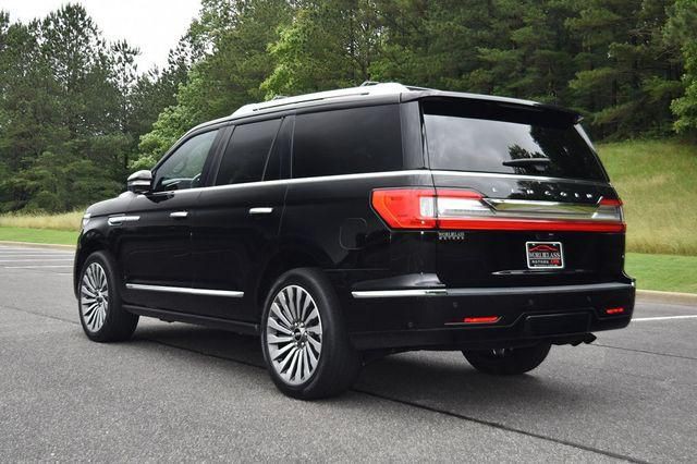 2019 Lincoln Navigator Image 33